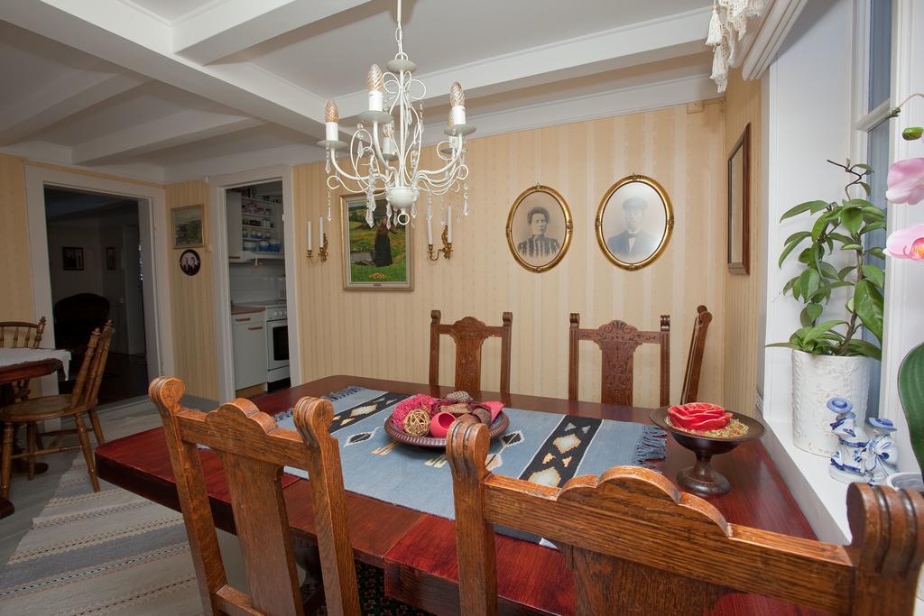 אנדנס Kristina Apartment & Alma House מראה חיצוני תמונה