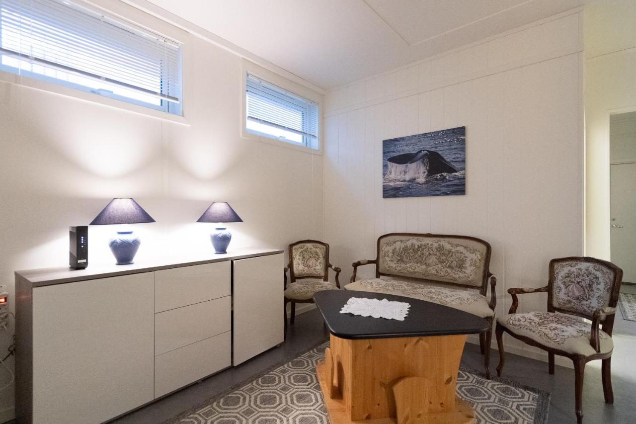 אנדנס Kristina Apartment & Alma House מראה חיצוני תמונה